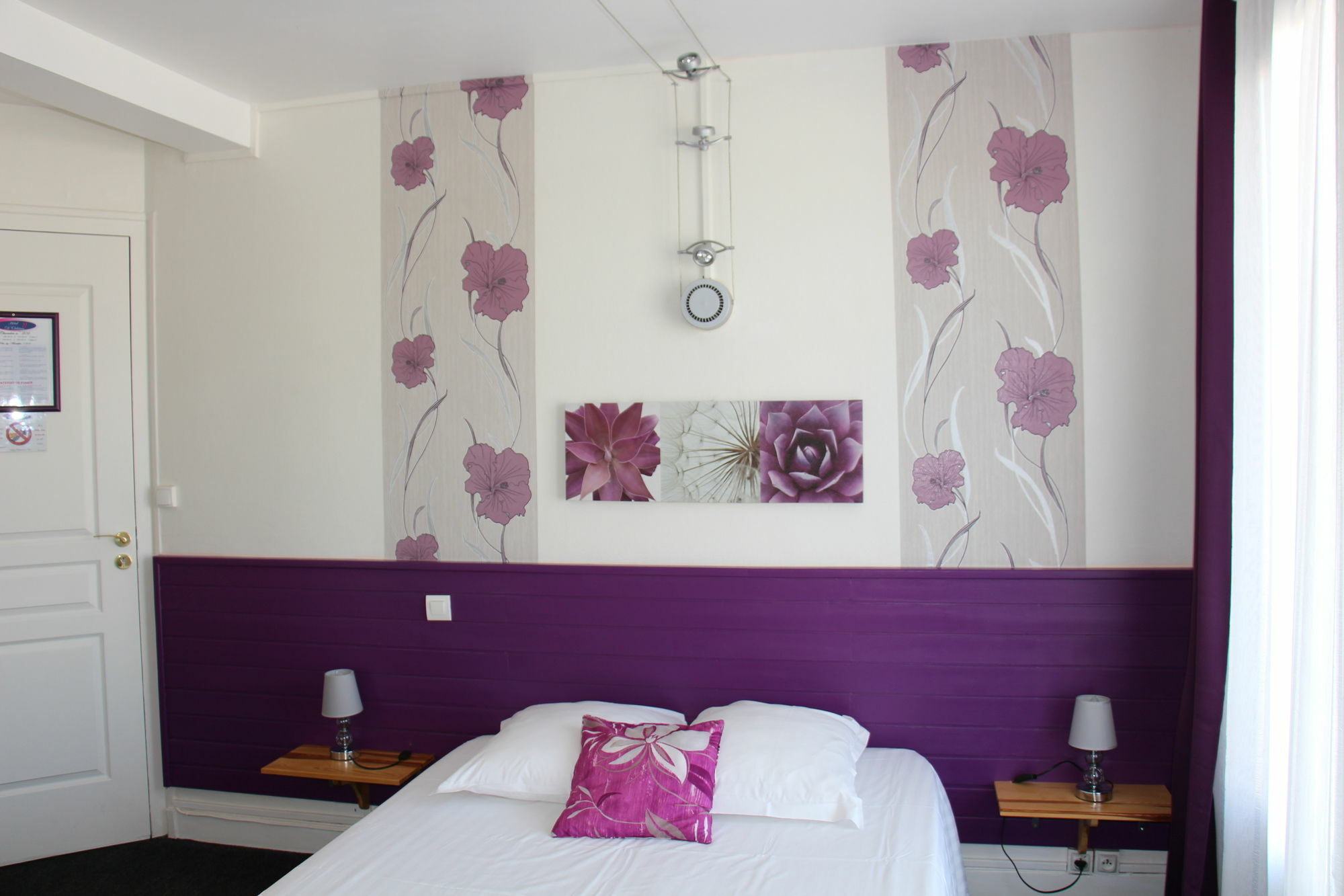 אנגולם Hotel D'Orleans מראה חיצוני תמונה